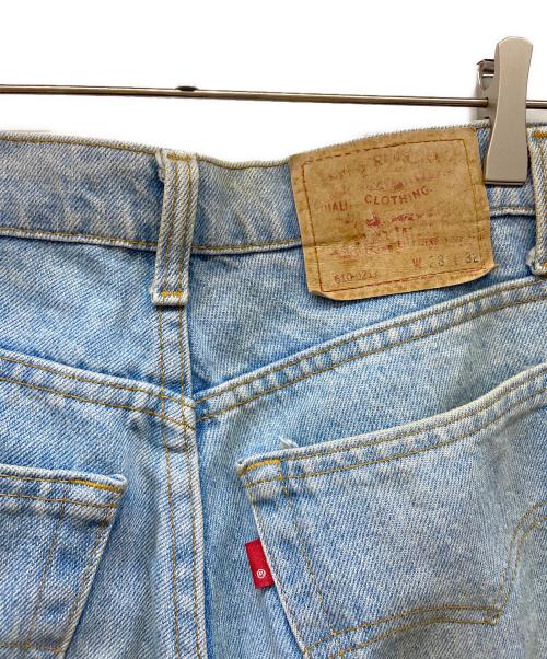 LEVI'S（リーバイス）LEVI'S (リーバイス) デニムパンツ ブルー サイズ: W28×L32の古着・服飾アイテム