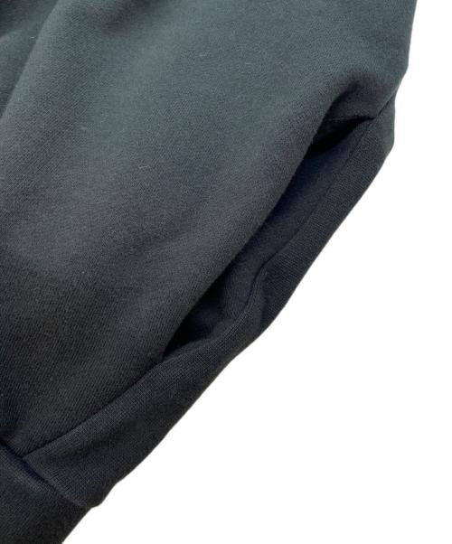 FOG ESSENTIALS（フィアオブゴッド エッセンシャル）FOG ESSENTIALS (フィアオブゴッド エッセンシャル) プルオーバーパーカー ブラック サイズ:Lの古着・服飾アイテム