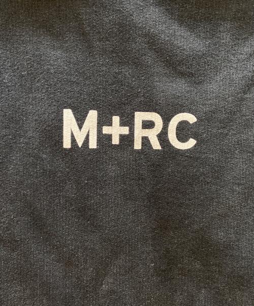 M+RC NOIR（マルシェノア）M+RC NOIR (マルシェノア) プルオーバーパーカー ブラック サイズ:Lの古着・服飾アイテム