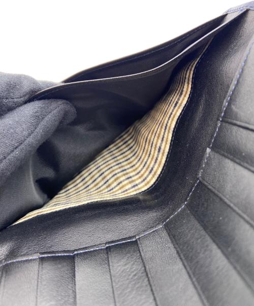 Aquascutum（アクアスキュータム）Aquascutum (アクアスキュータム) 長財布 ネイビーの古着・服飾アイテム