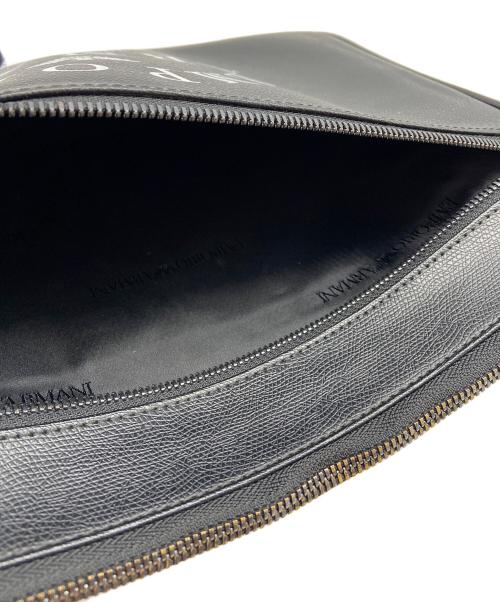 EMPORIO ARMANI（エンポリオ アルマーニ）EMPORIO ARMANI (エンポリオ アルマーニ) クラッチバッグ ブラックの古着・服飾アイテム