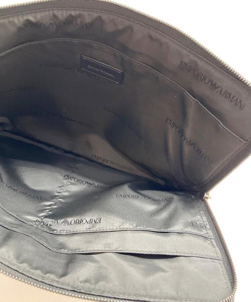 EMPORIO ARMANI（エンポリオ アルマーニ）EMPORIO ARMANI (エンポリオ アルマーニ) クラッチバッグ ブラックの古着・服飾アイテム