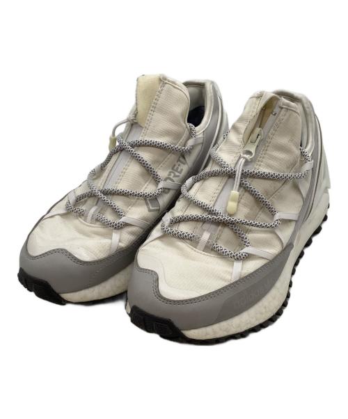 adidas（アディダス）adidas (アディダス) ローカットスニーカー ホワイト×グレー サイズ:25.5cmの古着・服飾アイテム