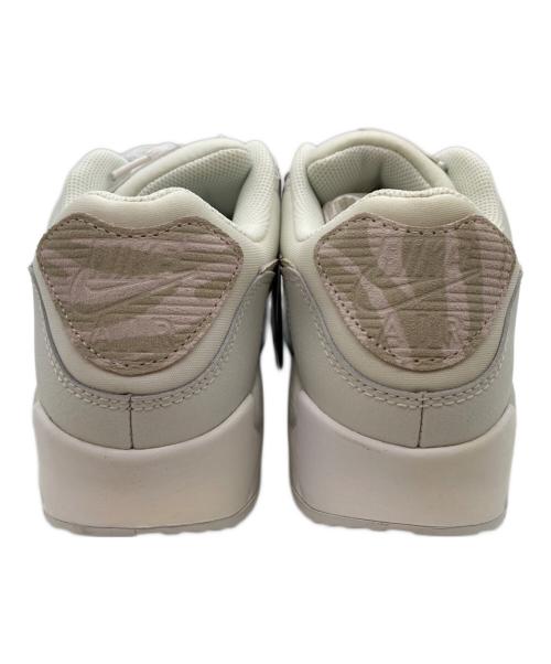 NIKE（ナイキ）NIKE (ナイキ) ローカットスニーカー ホワイト×ピンク サイズ:28cm 未使用品の古着・服飾アイテム