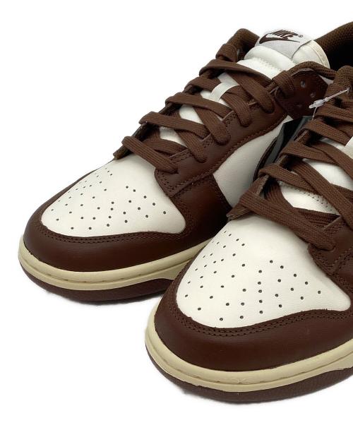 NIKE（ナイキ）NIKE (ナイキ) ローカットスニーカー ブラウン×ホワイト サイズ:27.5cm 未使用品の古着・服飾アイテム