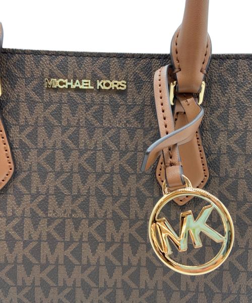 MICHAEL KORS（マイケルコース）MICHAEL KORS (マイケルコース) ショルダーバッグ ブラウンの古着・服飾アイテム