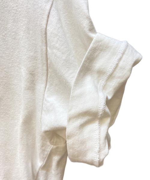 PLAY COMME des GARCONS（プレイコムデギャルソン）PLAY COMME des GARCONS (プレイコムデギャルソン) 半袖カットソー/T-Shirt With Black Emblem ホワイト サイズ:Lの古着・服飾アイテム