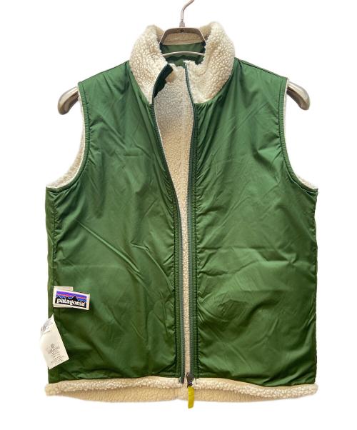 Patagonia（パタゴニア）Patagonia (パタゴニア) ボアベスト ベージュ×グリーン サイズ:XLの古着・服飾アイテム