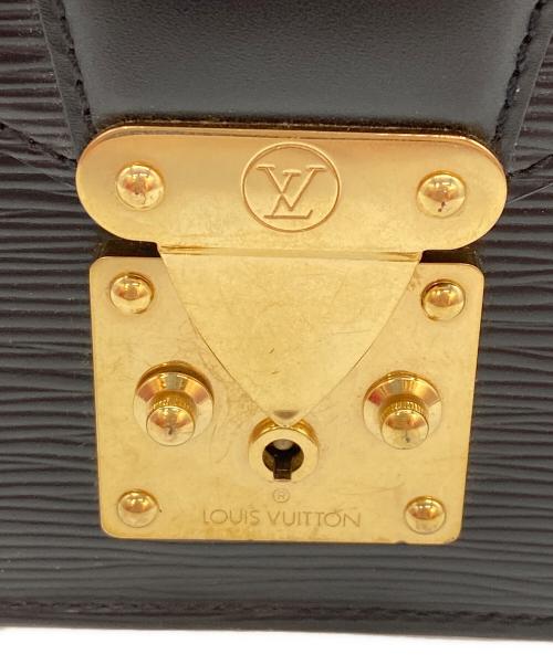 LOUIS VUITTON（ルイ ヴィトン）LOUIS VUITTON (ルイ ヴィトン) セカンドバッグ/エピ セリエ ドラゴンヌ ブラックの古着・服飾アイテム