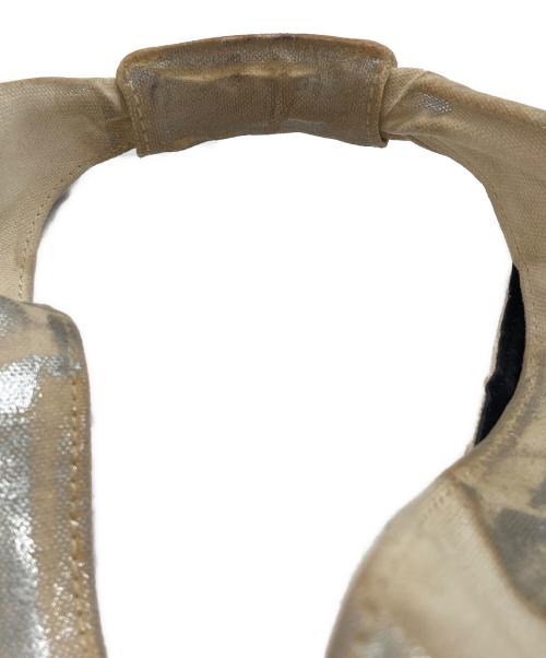 MM6 Maison Margiela（エムエムシックスメゾンマルジェラ）MM6 Maison Margiela (エムエムシックスメゾンマルジェラ) ハンドバッグ ホワイト×シルバー×レッドの古着・服飾アイテム