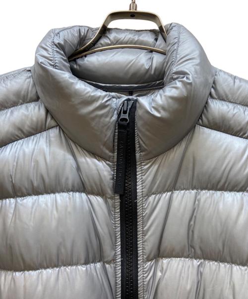 CANADA GOOSE（カナダグース）CANADA GOOSE (カナダグース) ライトダウンジャケット シルバー サイズ:Lの古着・服飾アイテム