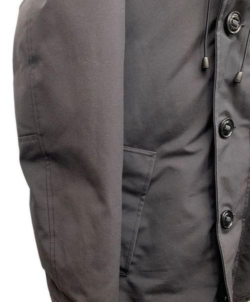 CANADA GOOSE（カナダグース）CANADA GOOSE (カナダグース) ダウンジャケット ネイビー サイズ:Sの古着・服飾アイテム