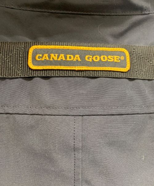 CANADA GOOSE（カナダグース）CANADA GOOSE (カナダグース) ダウンジャケット ネイビー サイズ:Sの古着・服飾アイテム