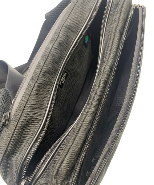 PORTER（ポーター）PORTER (ポーター) ウエストバッグ ブラックの古着・服飾アイテム