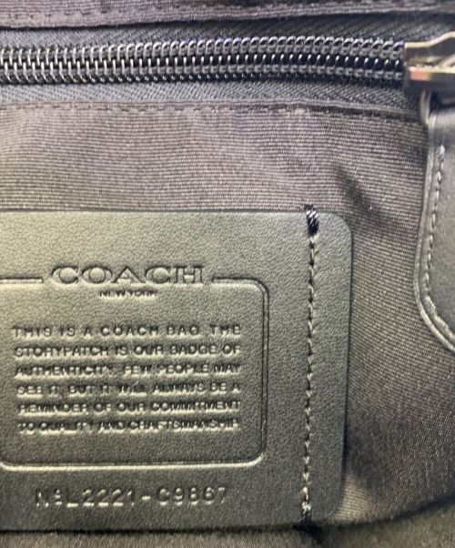 COACH（コーチ）COACH (コーチ) シグネチャーボディーバッグ　C9867の古着・服飾アイテム