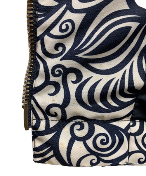 HERNO（ヘルノ）HERNO (ヘルノ) ジップアップブルゾン ホワイト×ネイビー サイズ:46の古着・服飾アイテム