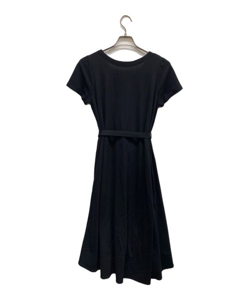 BLUE LABEL CRESTBRIDGE（ブルーレーベルクレストブリッジ）BLUE LABEL CRESTBRIDGE (ブルーレーベルクレストブリッジ) ワンピース ブラック×レッド サイズ:38の古着・服飾アイテム