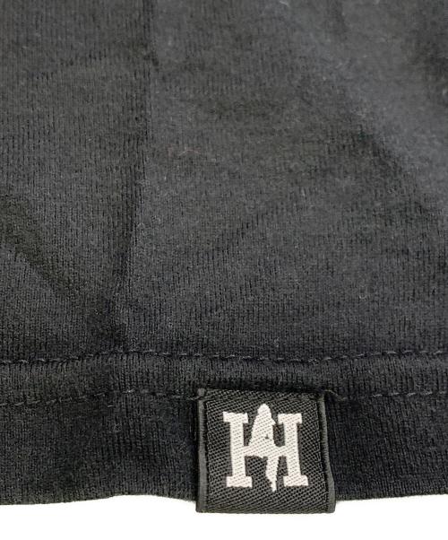 Hysteric Glamour（ヒステリックグラマー）Hysteric Glamour (ヒステリックグラマー) Hysteric Glamour　WHISKY LABEL　刺繍Tシャツ ブラック サイズ:Lの古着・服飾アイテム