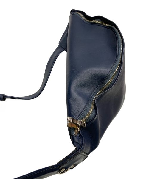 GROSS WALT（グロースヴァルト）GROSS WALT (グロースヴァルト) レザーボディーバッグ ネイビーの古着・服飾アイテム