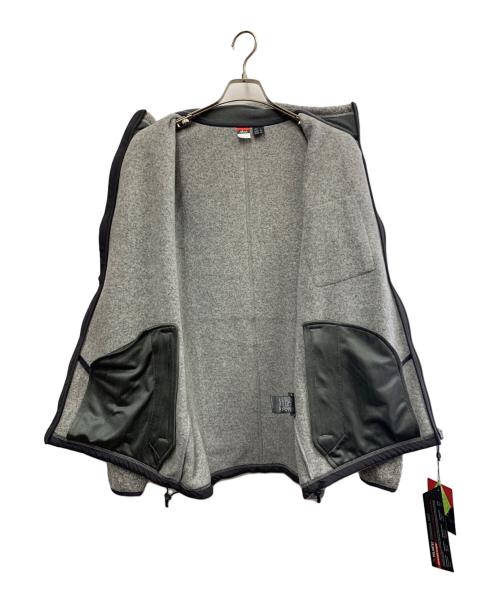NANGA（ナンガ）NANGA (ナンガ) POLARTEC FLEECE ZIP BLOUSON グレー サイズ:L 未使用品の古着・服飾アイテム