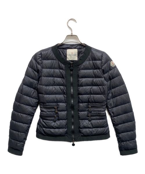 MONCLER（モンクレール）MONCLER (モンクレール) ノーカラーダウンジャケット ブラック サイズ:SIZE 0の古着・服飾アイテム