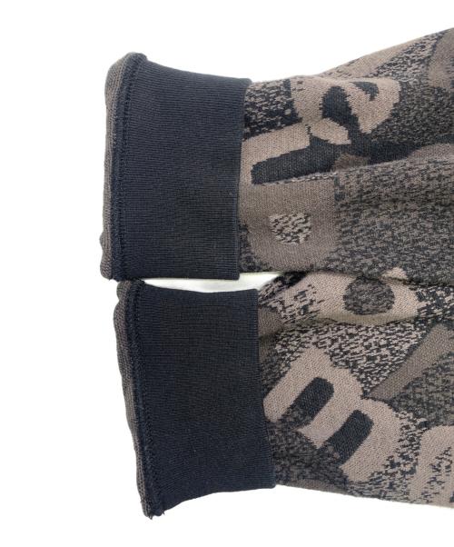 SUPREME（シュプリーム）SUPREME (シュプリーム) Scatter Text Crewneck グレー サイズ:Sの古着・服飾アイテム