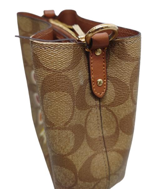 COACH（コーチ）COACH (コーチ) Mini Town Bucket Bag ベージュの古着・服飾アイテム