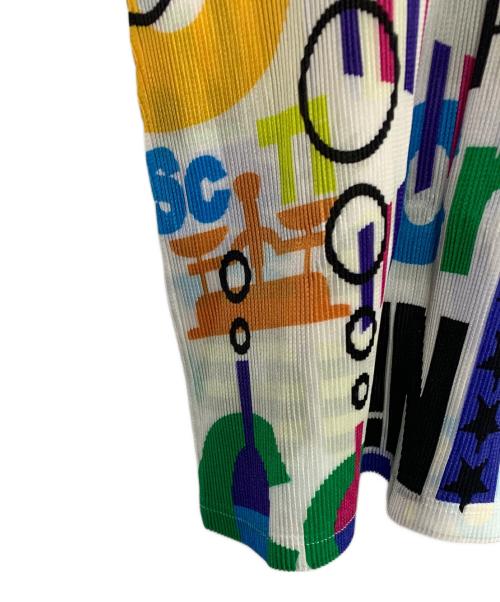 PLEATS PLEASE（プリーツプリーズ）PLEATS PLEASE (プリーツプリーズ) PLEATS PLEASE　タイポグラフィプリントミスト　プリーツカットソー サイズ:SIZE 3の古着・服飾アイテム