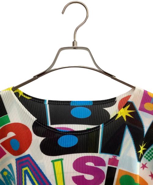PLEATS PLEASE（プリーツプリーズ）PLEATS PLEASE (プリーツプリーズ) タイポグラフィプリントミスト　カットソー サイズ:SIZE 3の古着・服飾アイテム