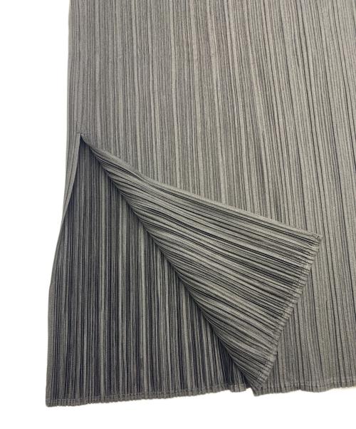 PLEATS PLEASE（プリーツプリーズ）PLEATS PLEASE (プリーツプリーズ) PLEATS PLEASE　プリーツスカート ブラック サイズ:SIZE 3の古着・服飾アイテム