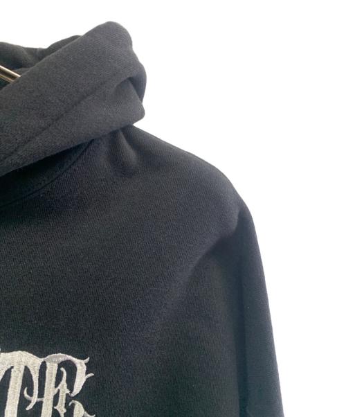 BlackEyePatch（ブラックアイパッチ）BlackEyePatch (ブラックアイパッチ) BlackEyePatch　APHRODITEGANG　プルオーバーパーカー ブラック サイズ:XLの古着・服飾アイテム