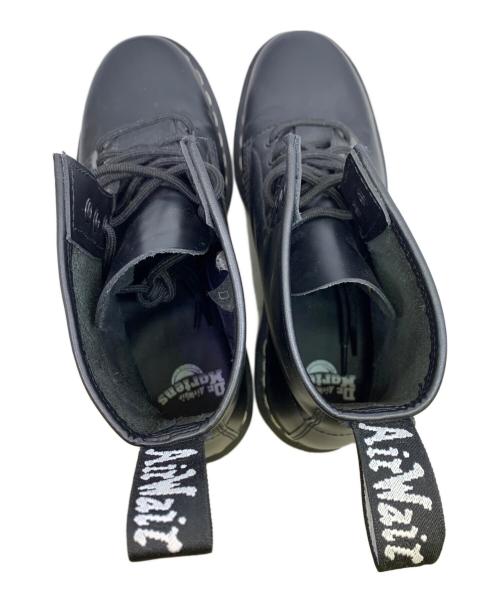 Dr.Martens（ドクターマーチン）Dr.Martens (ドクターマーチン) 8ホールブーツ ブラック サイズ:ＵＫ　7の古着・服飾アイテム