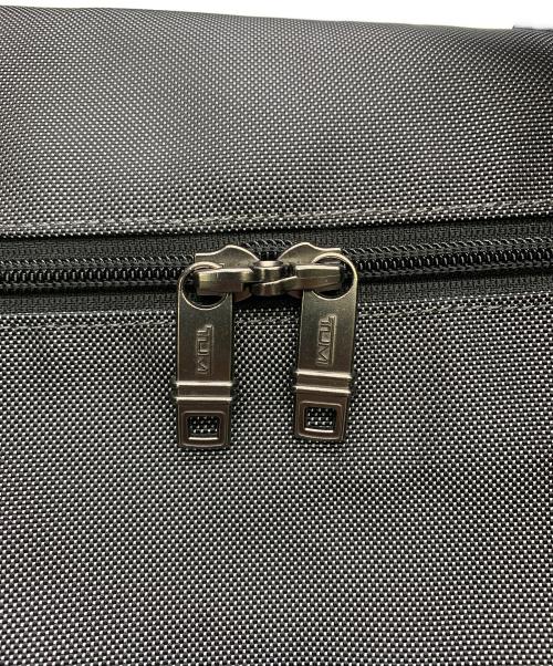 TUMI（トゥミ）TUMI (トゥミ) TUMI　ALPHA2　ダブル・エクスパンション・サチェル　トラベルバッグ グレーの古着・服飾アイテム