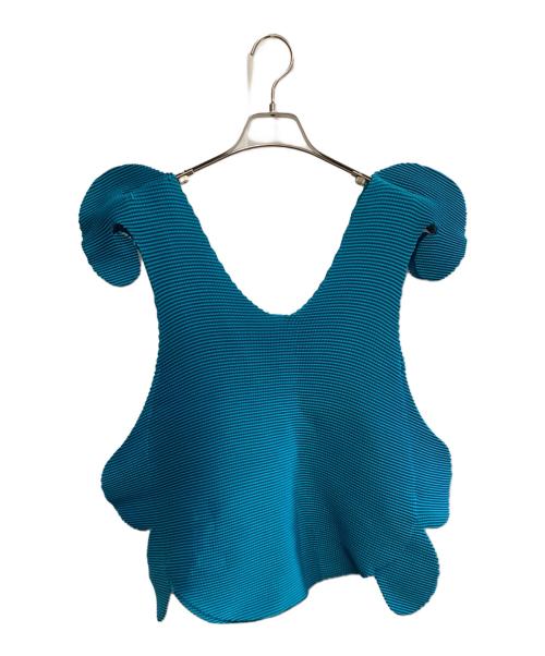 ISSEY MIYAKE me（イッセイ ミヤケ ミー）ISSEY MIYAKE me (イッセイ ミヤケ ミー) ノースリーブプリーツカットソー ブルー サイズ:SIZE Freeの古着・服飾アイテム