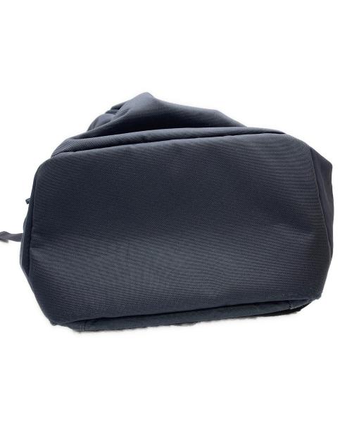 ARC'TERYX（アークテリクス）ARC'TERYX (アークテリクス) ARC'TERYX　MANTIS 26　 ネイビーの古着・服飾アイテム