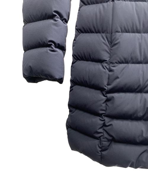 CAPE HORN（ケープホーン）CAPE HORN (ケープホーン) CAPE HORN　TIERRA SRL　ダウンコート ネイビー サイズ:42の古着・服飾アイテム