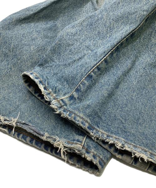 NVRFRGT（ネヴァーフォーゲット）NVRFRGT (ネヴァーフォーゲット) 3D Twisted Wide Leg Jeans サイズ:SIZE2の古着・服飾アイテム