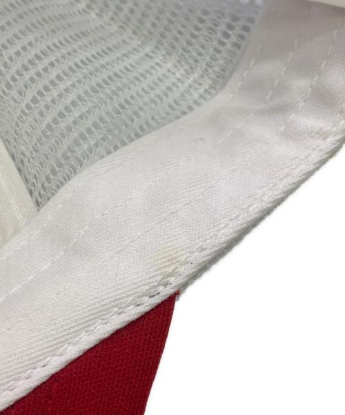 SUPREME（シュプリーム）SUPREME (シュプリーム) 23AW Mess Mesh Back 5-Panel レッド×ホワイトの古着・服飾アイテム