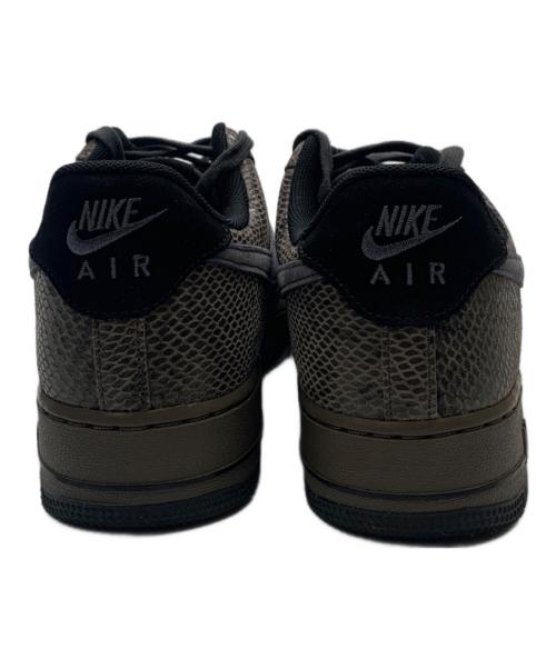 NIKE（ナイキ）NIKE (ナイキ) AIR FORCE 1 '07 LV8 ブラウン サイズ:27.5の古着・服飾アイテム
