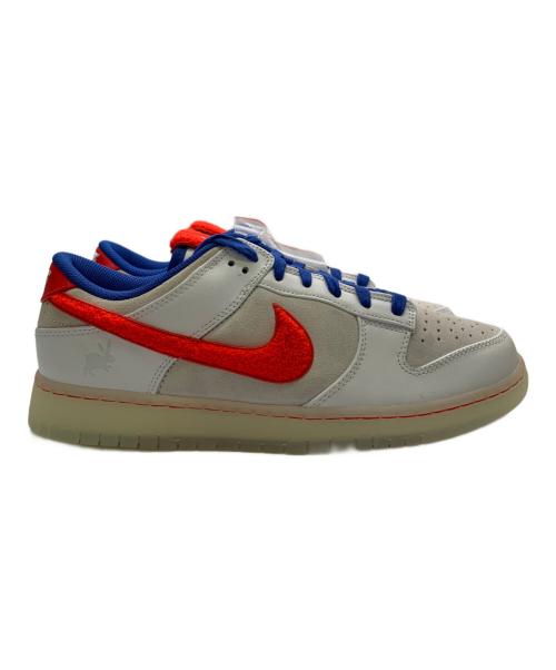 NIKE（ナイキ）NIKE (ナイキ) DUNK LOW RETRO PREMIUM Year of the Rabbit ホワイト×えＷ サイズ:28.5 未使用品の古着・服飾アイテム