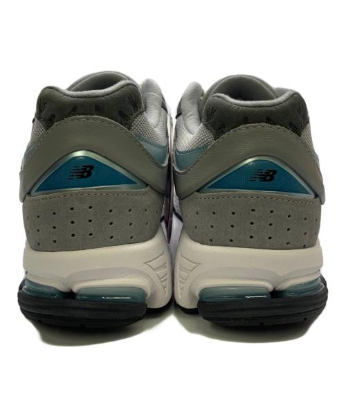 NEW BALANCE（ニューバランス）NEW BALANCE (ニューバランス) ATMOS (アトモス) NEW BALANCE×atmos　M2002RAT GREY 22SS-S グレー サイズ:28.5の古着・服飾アイテム