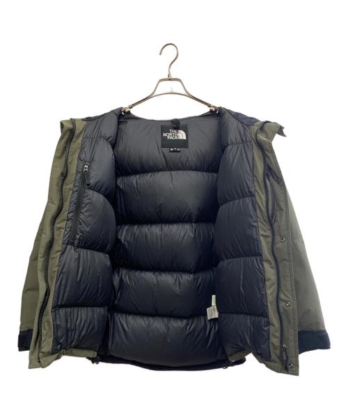 THE NORTH FACE（ザ ノース フェイス）THE NORTH FACE (ザ ノース フェイス) THE NORTH FACE マウンテンダウンジャケット カーキ×ブラック サイズ:Mの古着・服飾アイテム