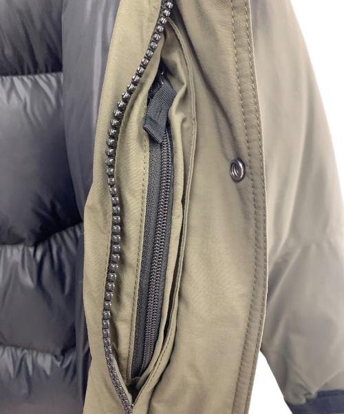 THE NORTH FACE（ザ ノース フェイス）THE NORTH FACE (ザ ノース フェイス) THE NORTH FACE マウンテンダウンジャケット カーキ×ブラック サイズ:Mの古着・服飾アイテム