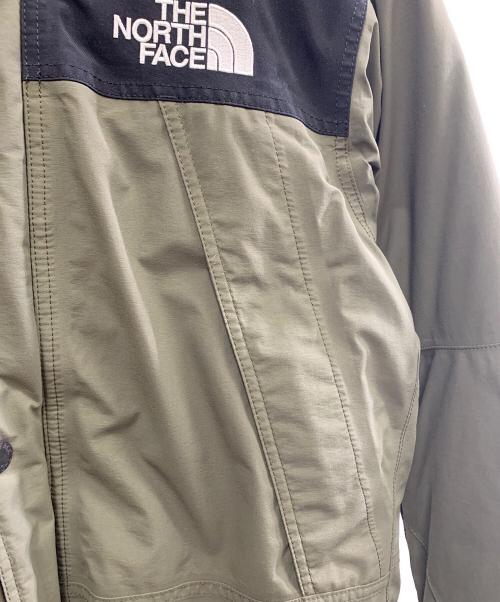 THE NORTH FACE（ザ ノース フェイス）THE NORTH FACE (ザ ノース フェイス) THE NORTH FACE マウンテンダウンジャケット カーキ×ブラック サイズ:Mの古着・服飾アイテム