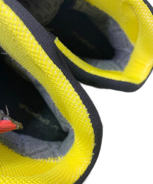 LA SPORTIVA（スポルティバ）LA SPORTIVA (スポルティバ) トレッキングブーツ イエロー×ブラック サイズ:UK　9の古着・服飾アイテム