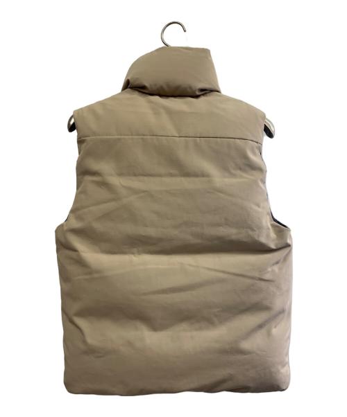 CANADA GOOSE（カナダグース）CANADA GOOSE (カナダグース) CANADA GOOSE　MONTREAL DOWN VEST ベージュ サイズ:Mの古着・服飾アイテム