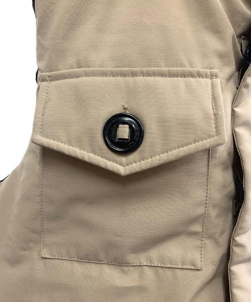 CANADA GOOSE（カナダグース）CANADA GOOSE (カナダグース) CANADA GOOSE　MONTREAL DOWN VEST ベージュ サイズ:Mの古着・服飾アイテム