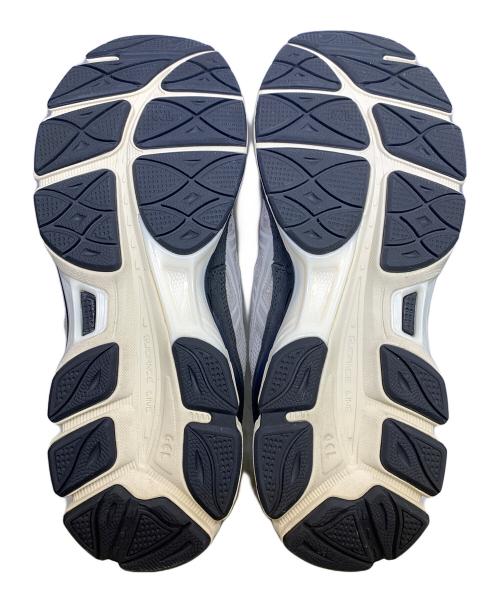 asics（アシックス）asics (アシックス) スニーカー ホワイト×グレー サイズ:29㎝の古着・服飾アイテム