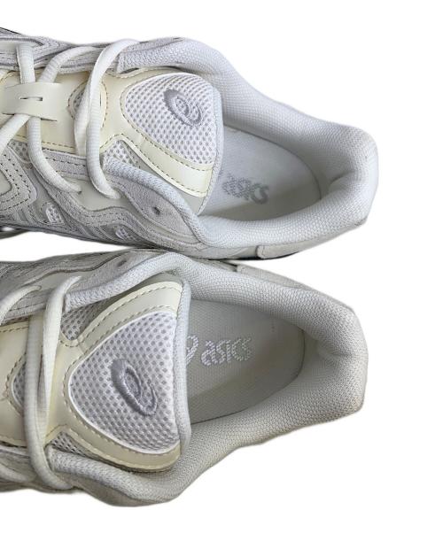 asics（アシックス）asics (アシックス) スニーカー ホワイト×グレー サイズ:29㎝の古着・服飾アイテム