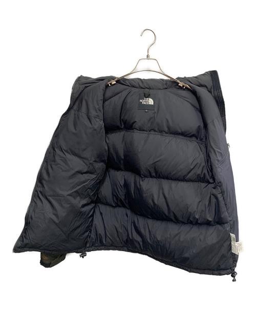 THE NORTH FACE（ザ ノース フェイス）THE NORTH FACE (ザ ノース フェイス) THE NORTH FACE　カーキ×ブラック　ダウンジャケット カーキ×ブラック サイズ:SIZE Lの古着・服飾アイテム